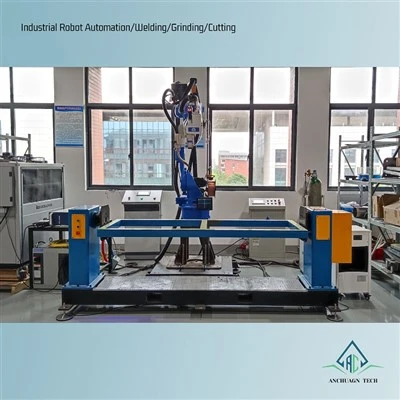 Solusi Pengelasan Hibrida Robot